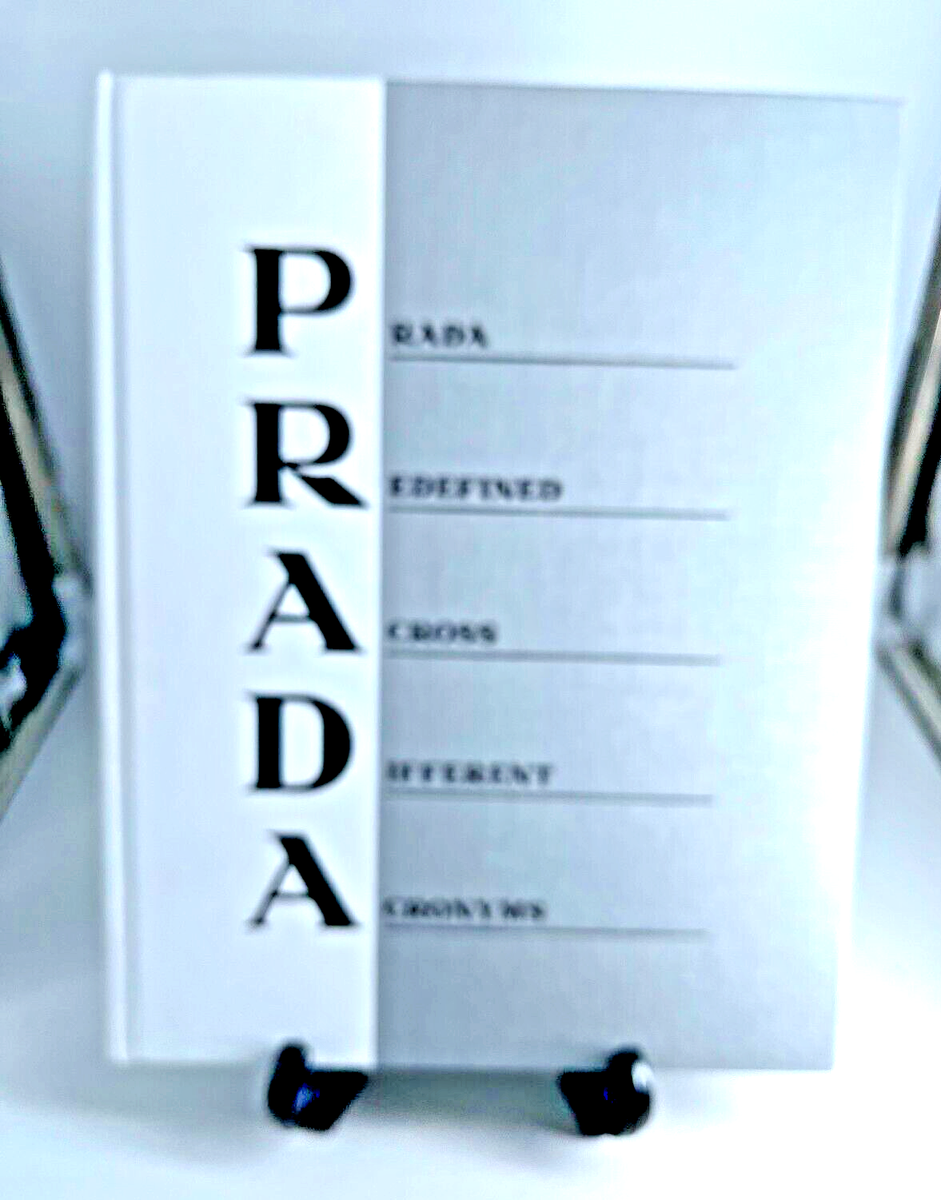 プラダ 洋書 Prada Milano Hardcover Book with Slipcase 2009 First Edition