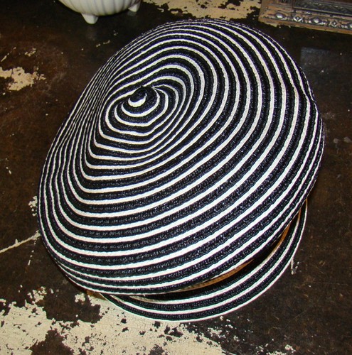 Ladies Blue White Brim Tilt Newsboy Cabby Type JOY DORCEY NY Union USA Dress Hat - Picture 5 of 9