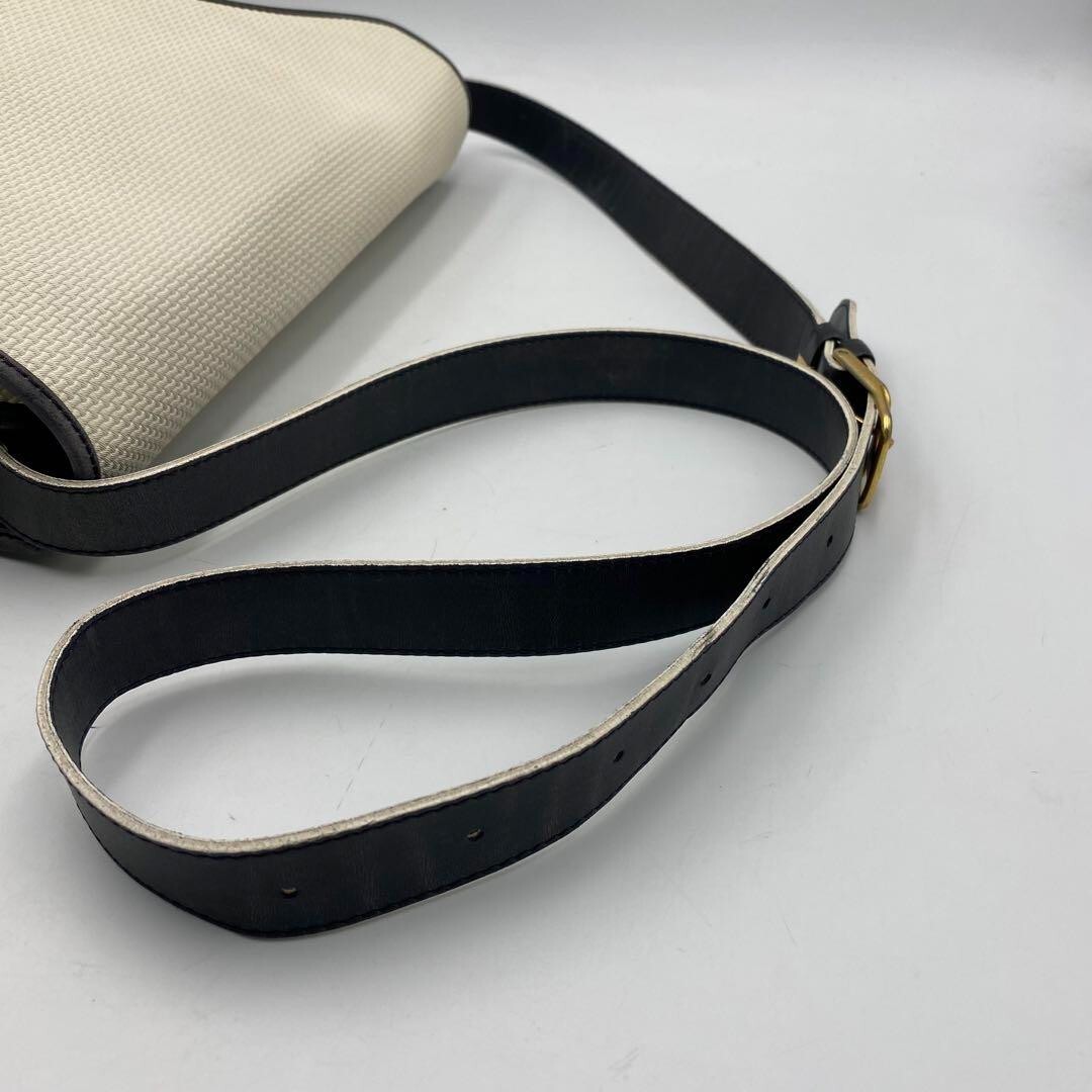 *Rara* Borsa a tracolla Yves Saint Laurent borsa in pelle PVC vintage YSL originale GIAPPONE