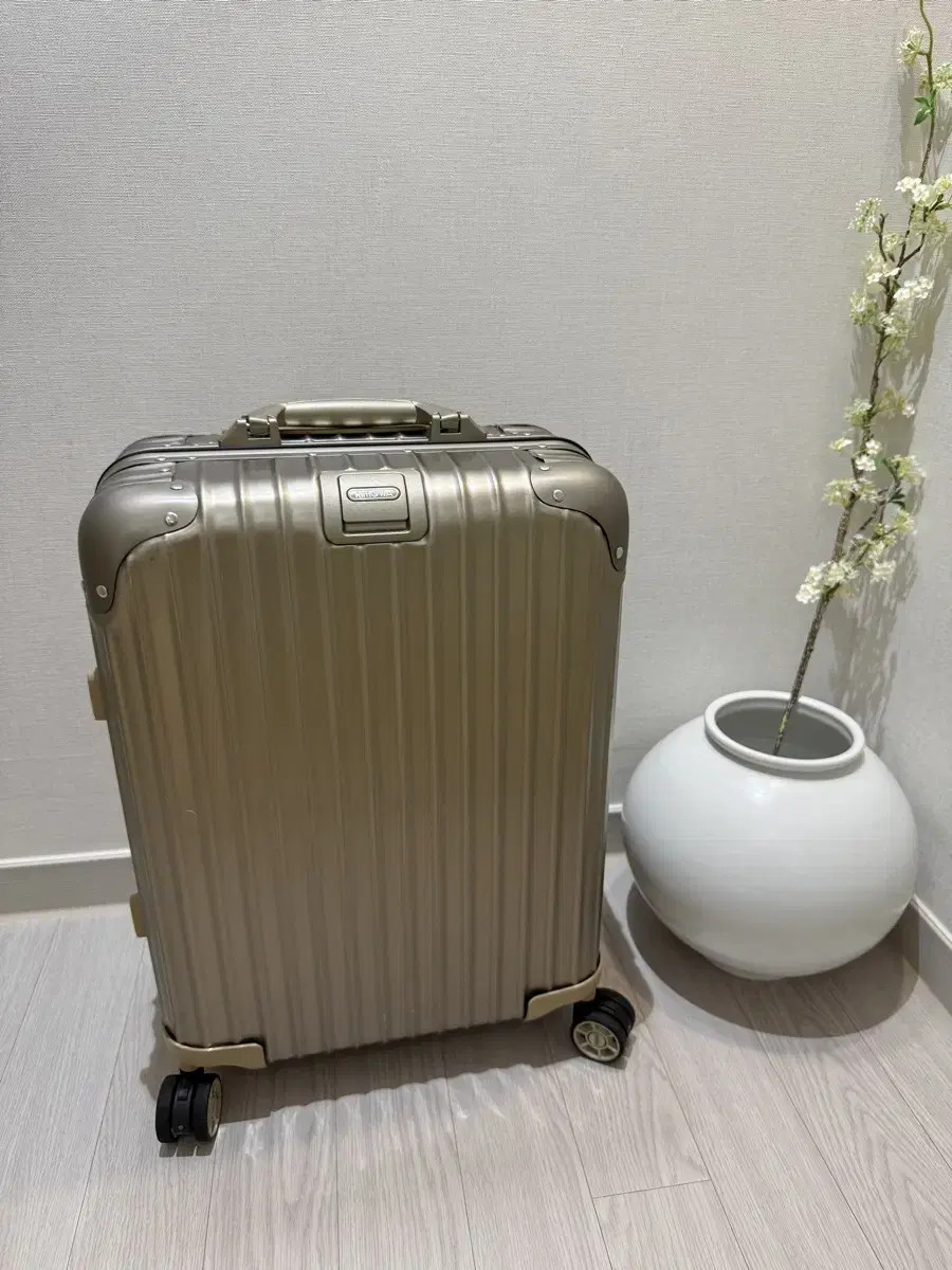 RIMOWA ORIGINAL CABIN TITANIUM GOLD COLOR | eBay