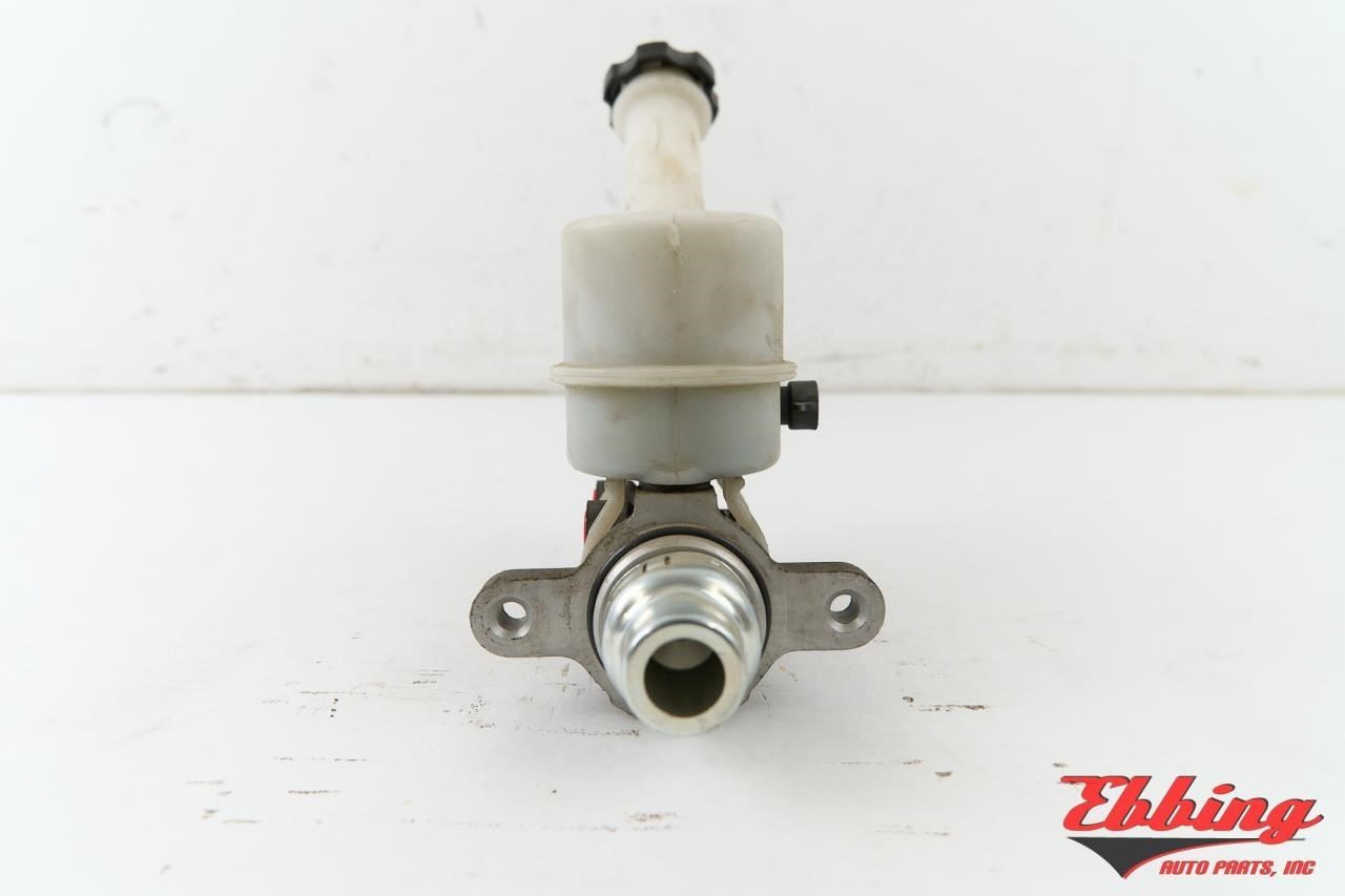 Brake Master Cylinder Assembly W Reservoir Fits 2009-2017 Chevy Traverse 708199