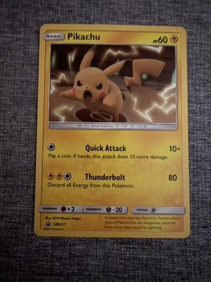 Pokemon Pikachu SM227 Black Star Promo Holo NM