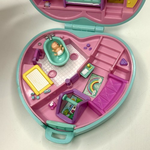 Vintage 1994 Polly Pocket Babytime Fun Blue Heart komplett 1 Puppe Mama & 2 Babys - Bild 4 von 13
