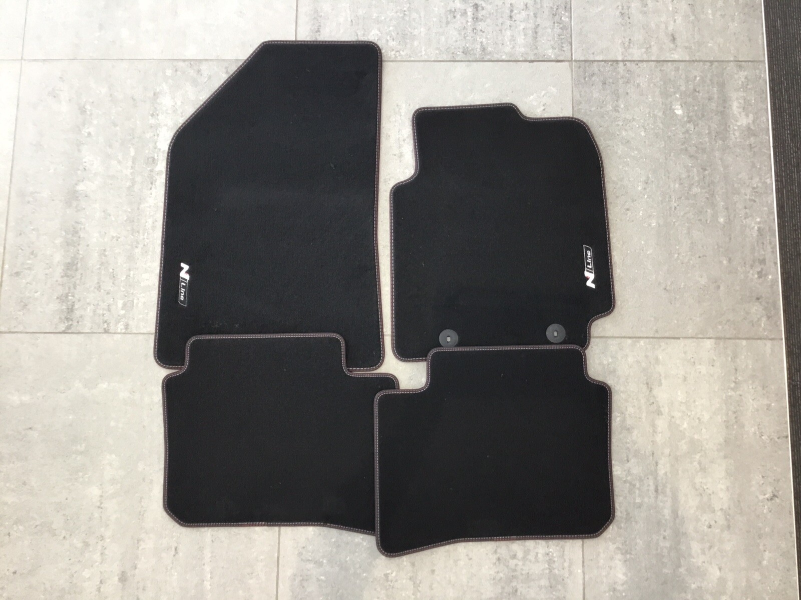 Genuine+Hyundai+I10+Floor+Mats+Velour+N+Line+Logo+RHD+K7143ADE10NL+2020