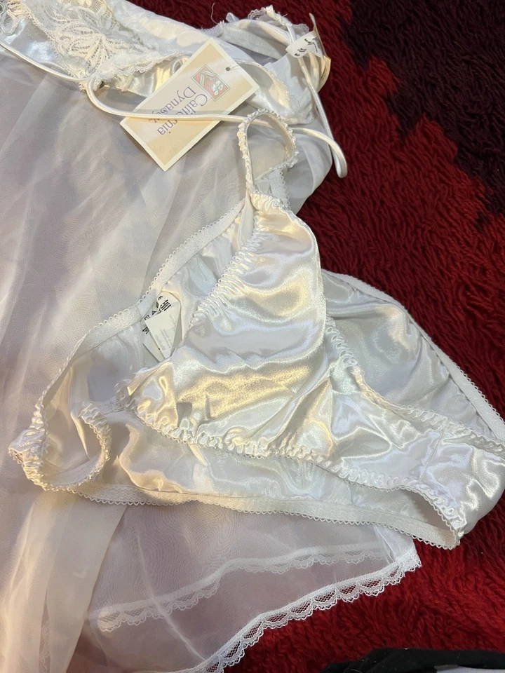 Vtg 90s California Dynasty Glossy White Satin String Bikini Panties Medium - Image 3 of 4