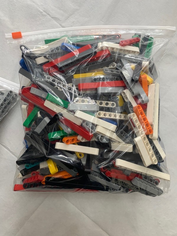 Lego Technic Beams Lift Arms 800g lot multicolour different sizes lot 1