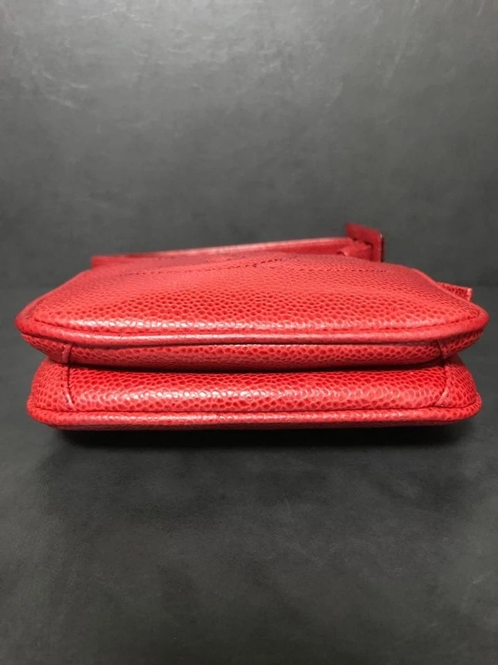 Riñonera vintage Chanel caviar BodyBag bolsa de cintura marca CC coco roja cinturón Foto 3 de 4