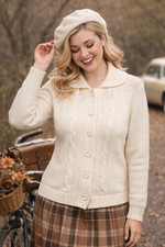 Vintage Mary Lewis for Sears Cable Knit Cardigan Sz Small Cottagecore Cozy Japan