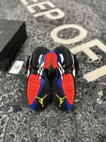 Size 5.5 - Jordan 8 Retro Mid Playoff - Picture 3 of 6