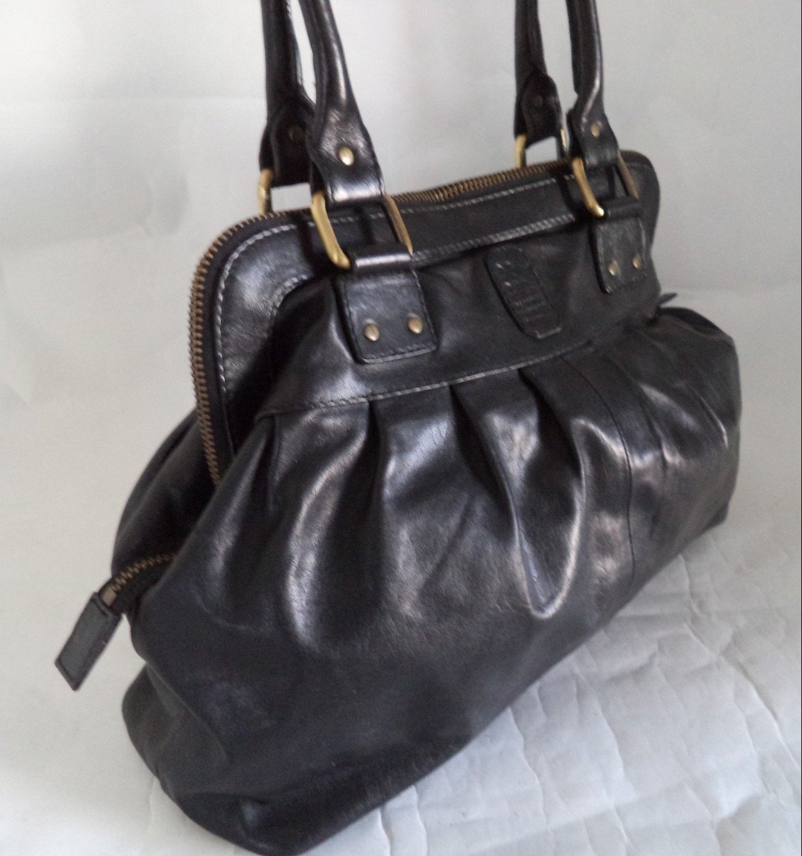 BETTY JACKSON BLACK LEATHER BAG HANDBAG DOUBLE STRAPS BLACK