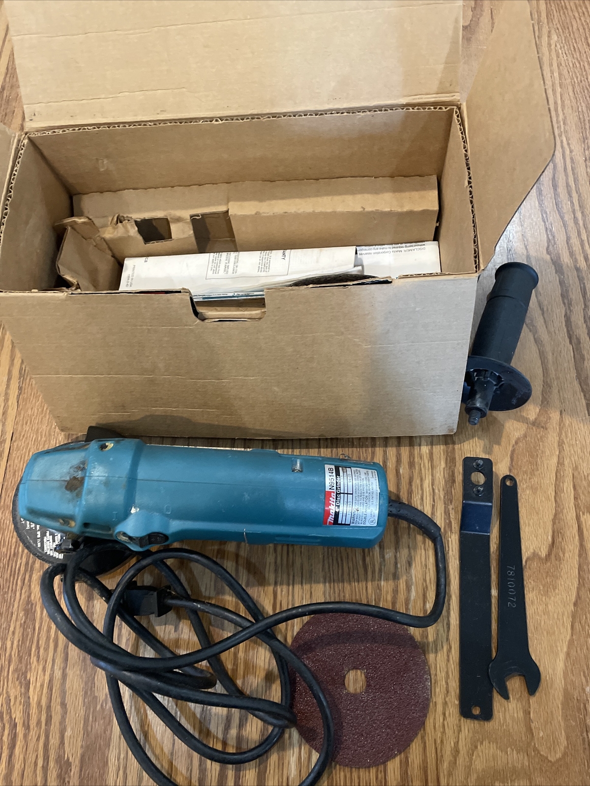 Makita N9514B 4” Corded Disc Angle Grinder With Box! eBay
