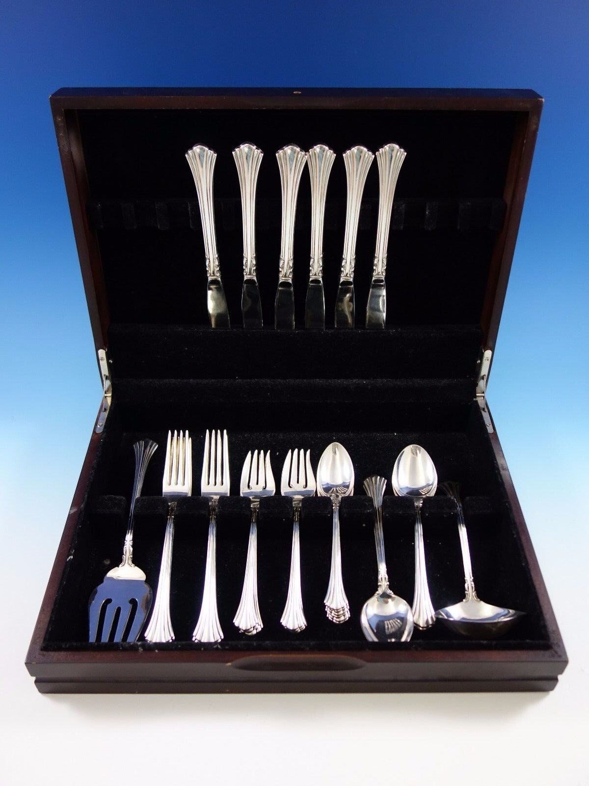 Eighteenth Century by Reed & Barton Sterling Silver Flatware Set Service 32 Pcs