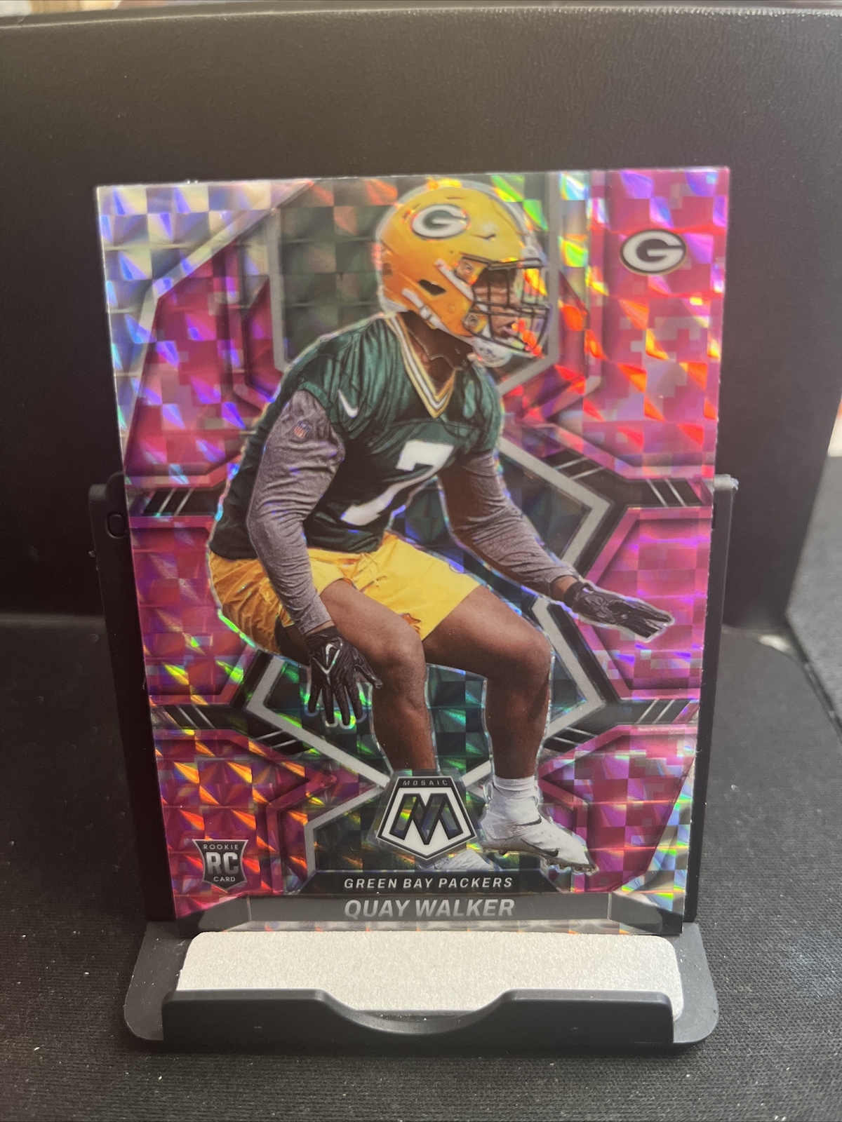 2022 Panini Mosaic Quay Walker RC #372 Pink Camo Prizm SP Packers Rookie