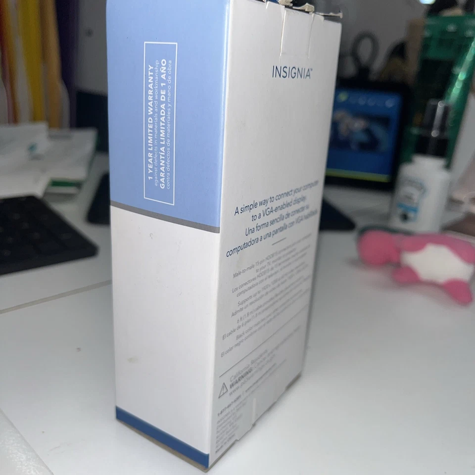 Insignia- 6' VGA Monitor Cable - Black - Image 2 of 3