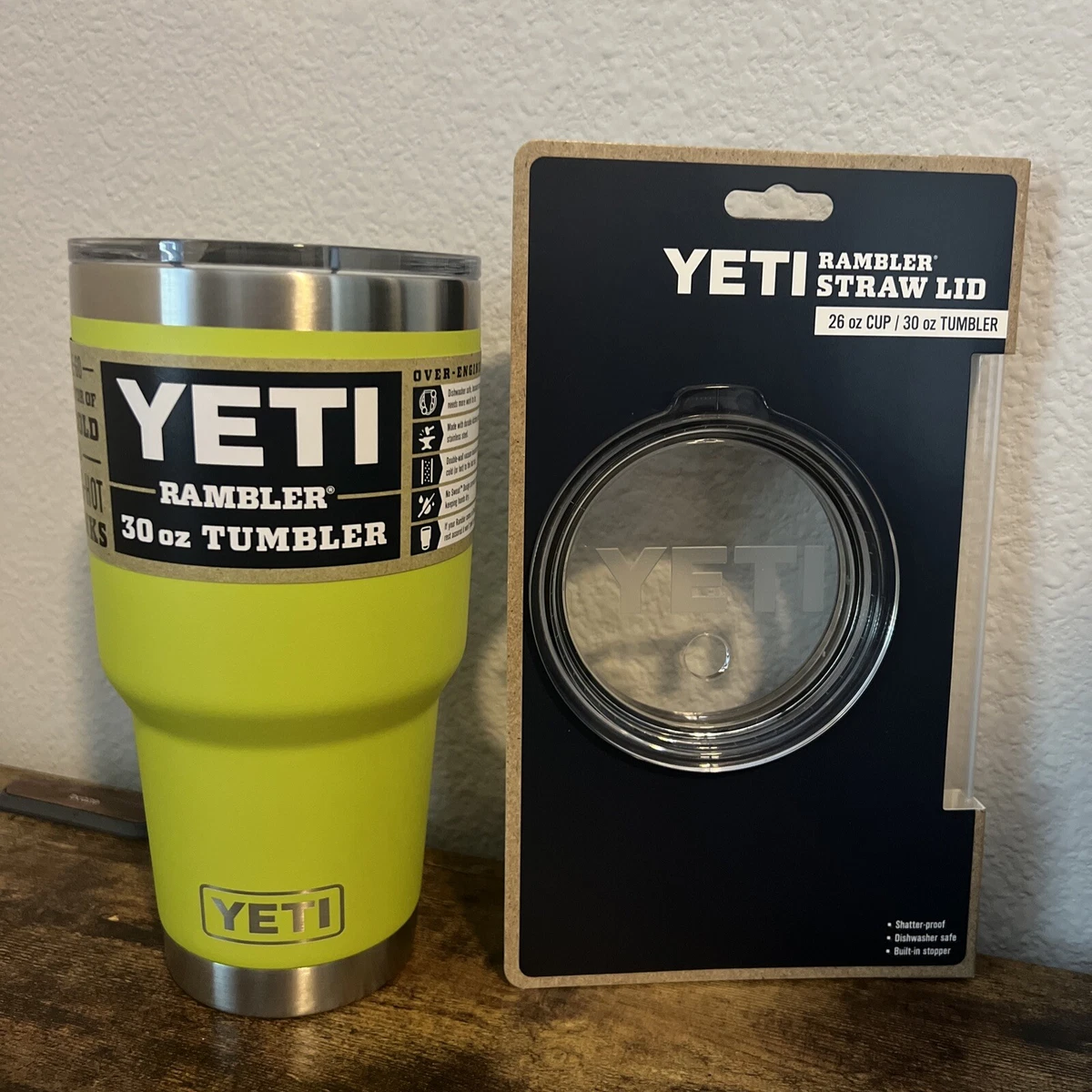 YETI Rambler 30oz Clear BPA Free Tumbler Lid and Straw