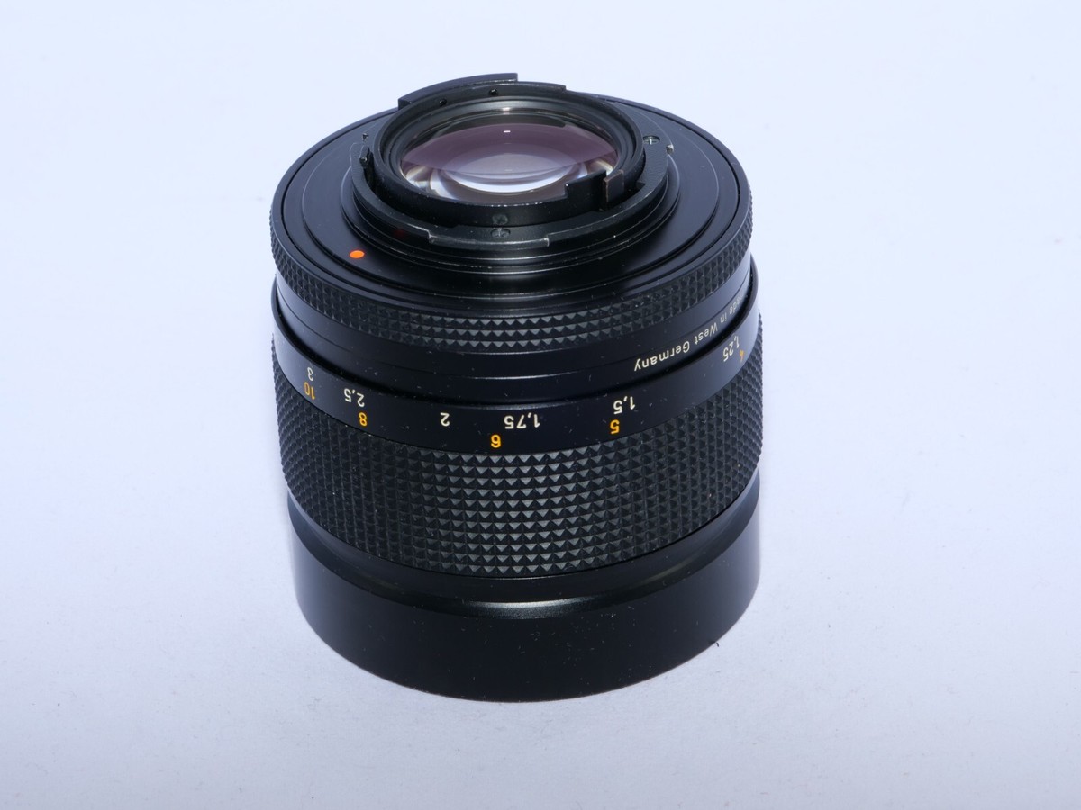 フィルター付き Contax CarlZeiss Planar 85mm 1.4 フィルター付き Contax CarlZeiss Planar 85mm 1.4 - メルカリ