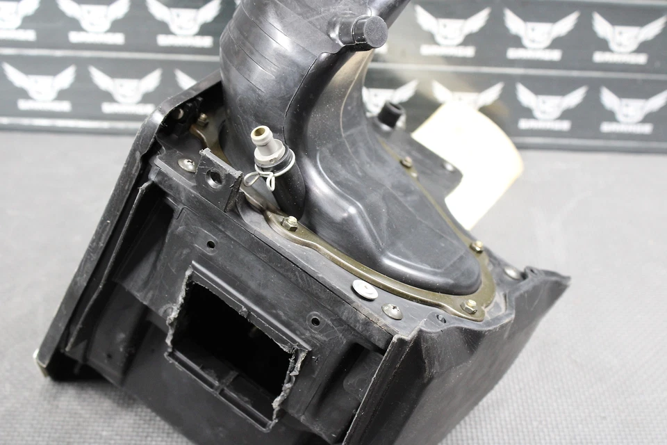 Honda CRF250X 2005 OEM caja de aire admisión filtro de aire caja de aire estuche montaje de maletero Foto 4 de 4