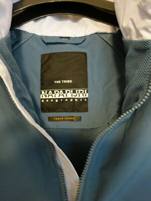 Original Napapijri Astros Windbreaker / Übergangsjacke für Herren in Größe L.