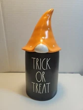 Rae Dunn Halloween TRICK OR TREAT Gnome Candle NEW 🎃 Carmel Apple 