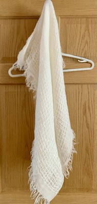 100% Acrylic White Target Scarf 