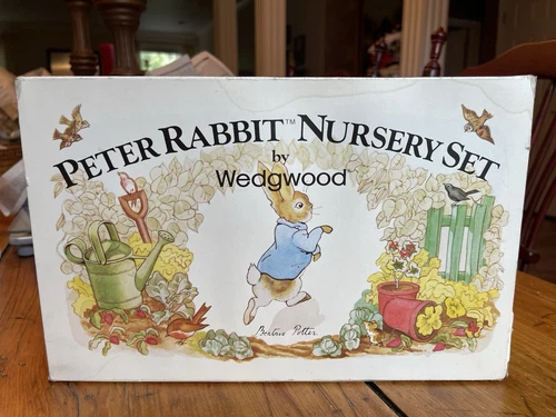 Vtg Wedgwood Beatrix Potter Peter Rabbit 4 Pc Nursery Dish Set in Box Plate Mug 