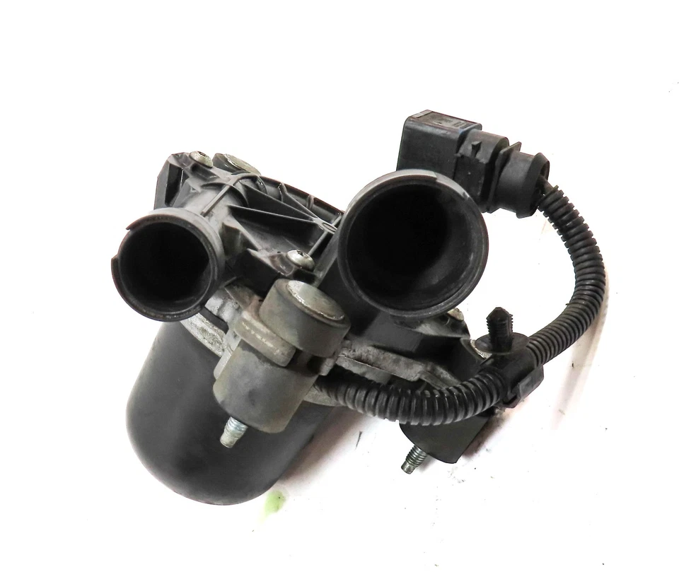 Bomba de smog inyección de aire secundaria motor 3,0 L Porsche Cayenne (958) 2011-2018 Foto 3 de 4