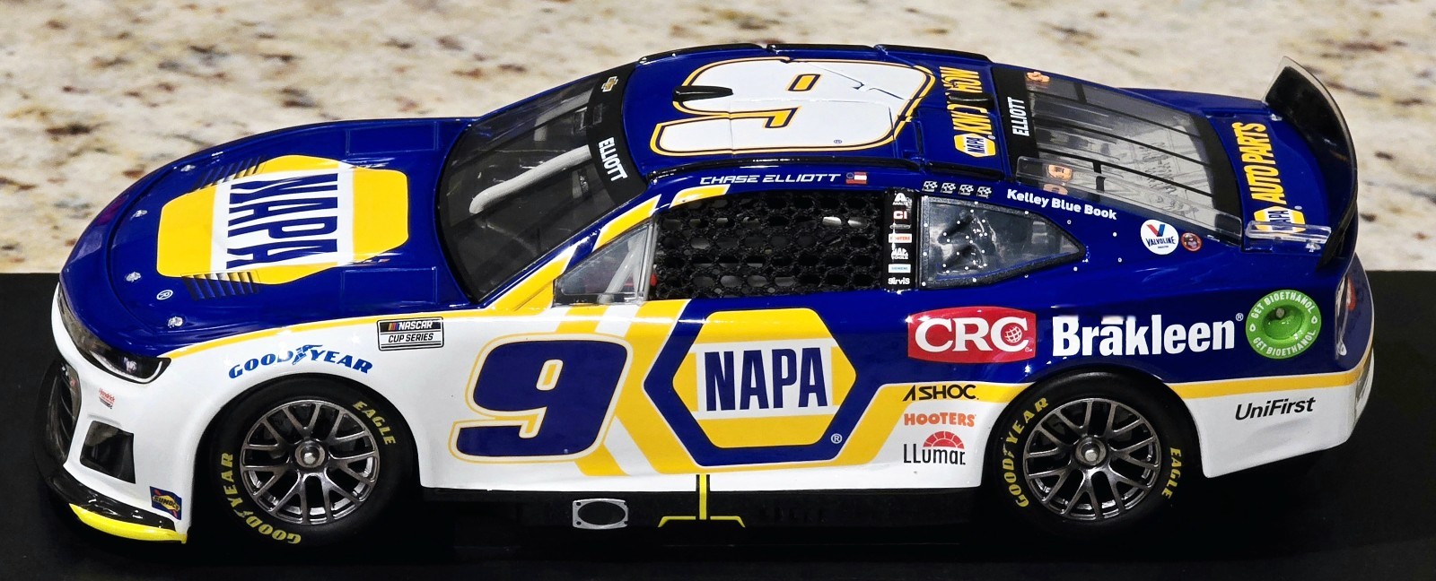 2022 #9 Chase Elliott NAPA Auto Brakleen Chevrolet Camaro ZL1 1:24 Diecast ARC