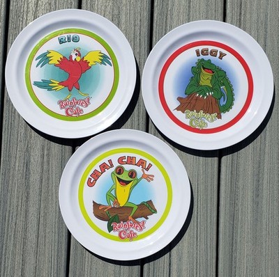 Lot of 3 Rainforest Cafe/Aquarium Character Plates 2002 Iggy-Rio-Cha Cha 10 