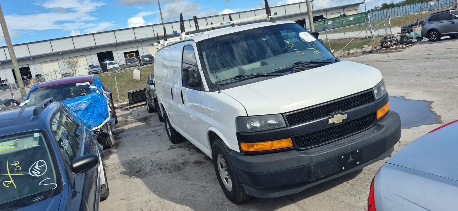 2019 Chevrolet Express 2500 Van Transmission OEM 156K Miles - LKQ436988296 thumbnail 2