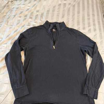 Gap Men's Navy and Black T-shirt