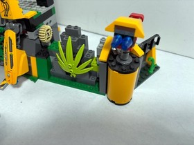 LEGO Chima: Lavertus' Outland Base 70134 (2014)