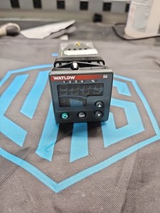 WATLOW 96 SERIES DIGITAL TEMPERATURE CONTROL 100-240 VAC IP65/4X/12