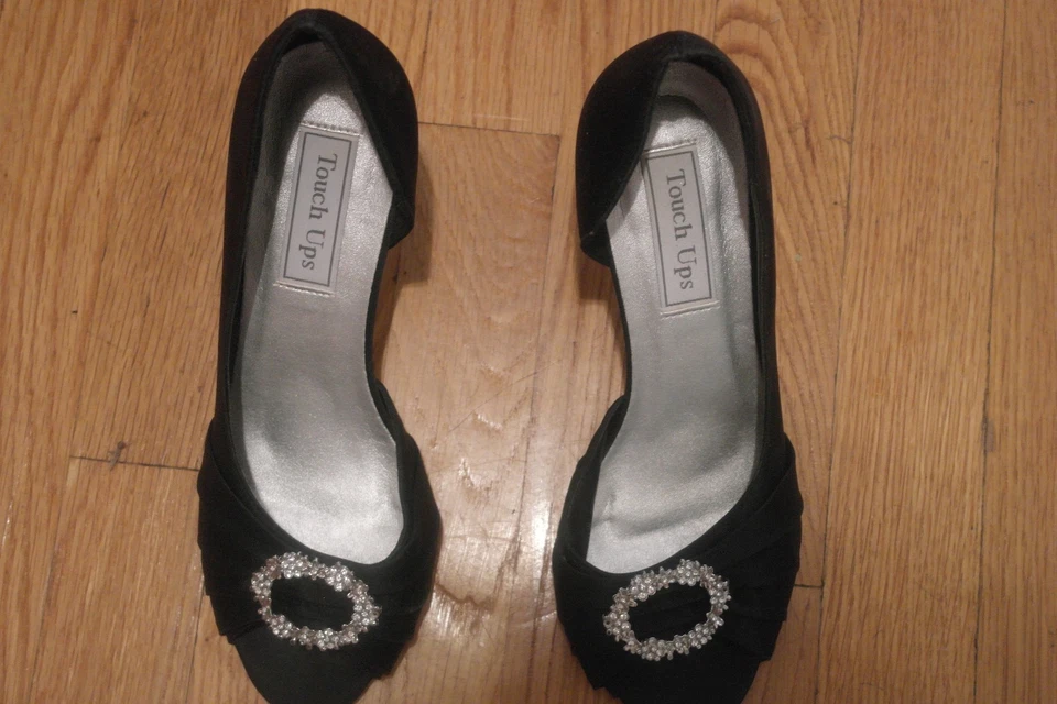 TOUCH UPS High Heels Formal Dress Shoes Women's Size 7 1/2 W Black Satin - Image 4 of 4