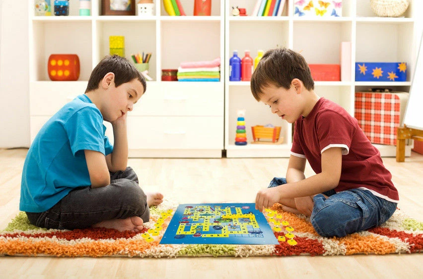 Junior Scrabble Game Family Party Board Game Kids Educational Toy AU Stock - Image 3 of 4