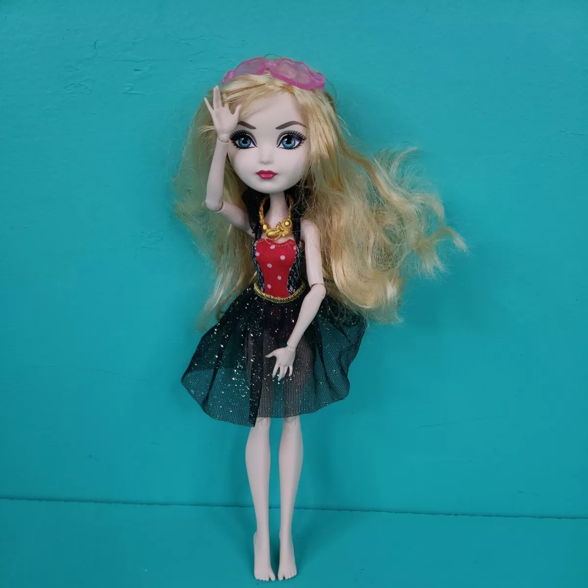 Ever After High APPLE WHITE Mirror Beach Doll