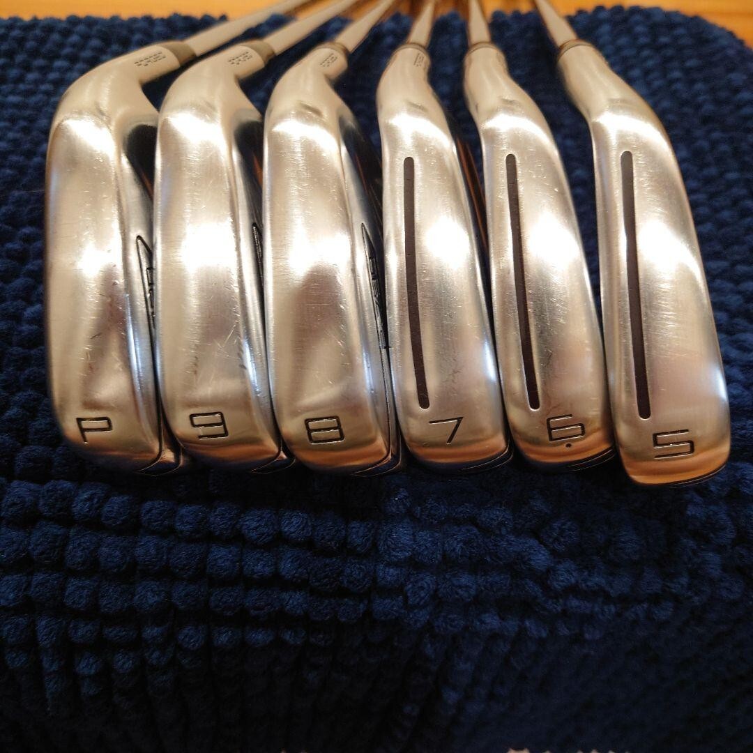 TaylorMade P790 2017 Irons 5-PW Set of 6 Shaft Dynamic Gold TaylorMade P790 2017 Irons 5-PW Set of 6 Shaft Dynamic Gold
