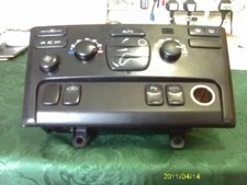 2004 VOLVO XC90 CLIMATE CONTROL UNIT 8682734 VOLVO 7923.