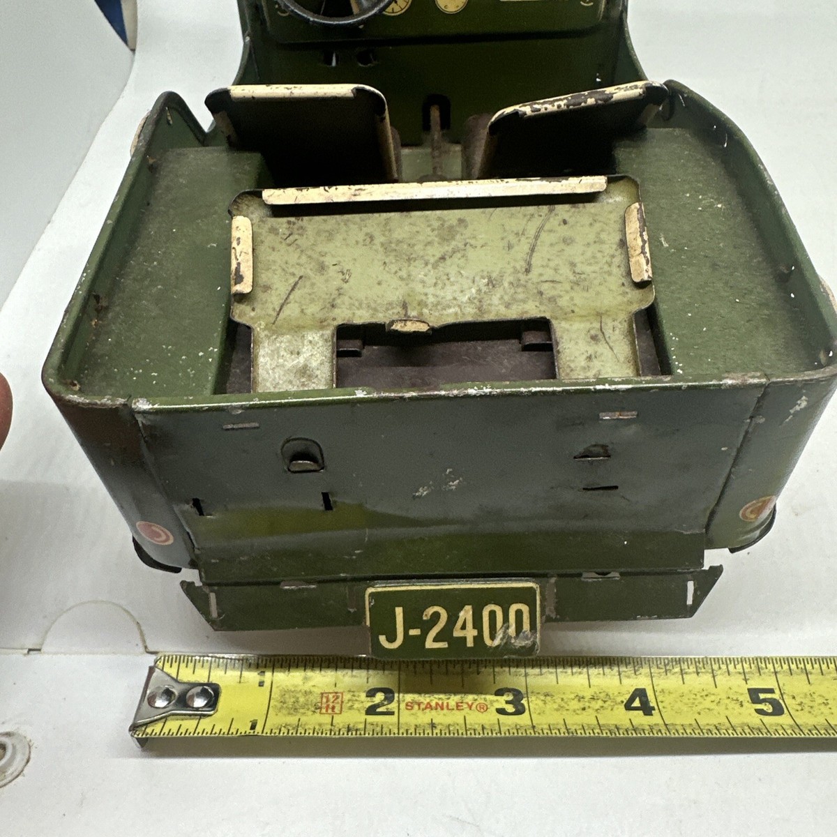 Vintage Tin Military US 2400 Army Jeep TKK Japan Toy Vintage Tin Military US 2400 Army Jeep TKK Japan Toy