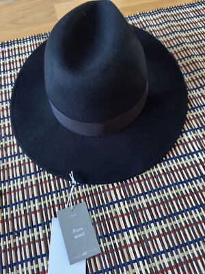 H&M Premium Selection Wool Black Hat Size S UK