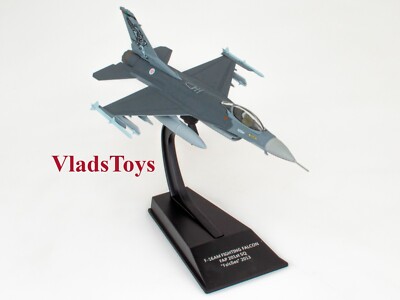 Hachette 1/100 F-16C Fighting Falcon 201st Sqd ''Falcons'' Portuguese AF HADC26