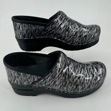 Dansko WOMENS Black Gray Round Toe Slip On Mules Clogs Shoes 7.5-8 EUR 38
