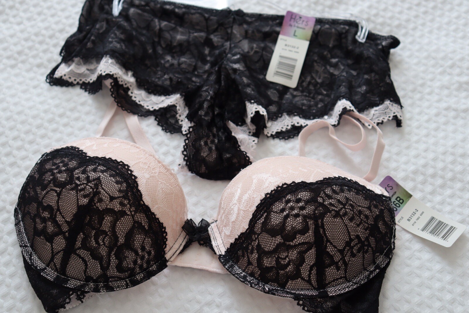 New Hers by Herman 2 piece matching Bra & Panty black & soft pink SZ 36B L