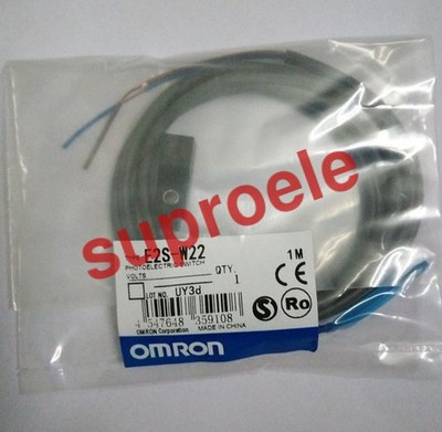 Omron E2S-W22 Proximity Switch New One Free Shipping E2SW22