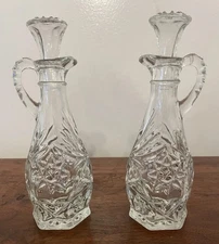 Vtg 60's Anchor Hocking Oil & Vinegar Cruet Set w/Stoppers Prescut Clear 7.75" H