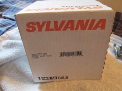 NEW Vintage Sylvania 300W PAR 56 Wide Flood Bulb 120v USA 300PAR56/MFL 14950