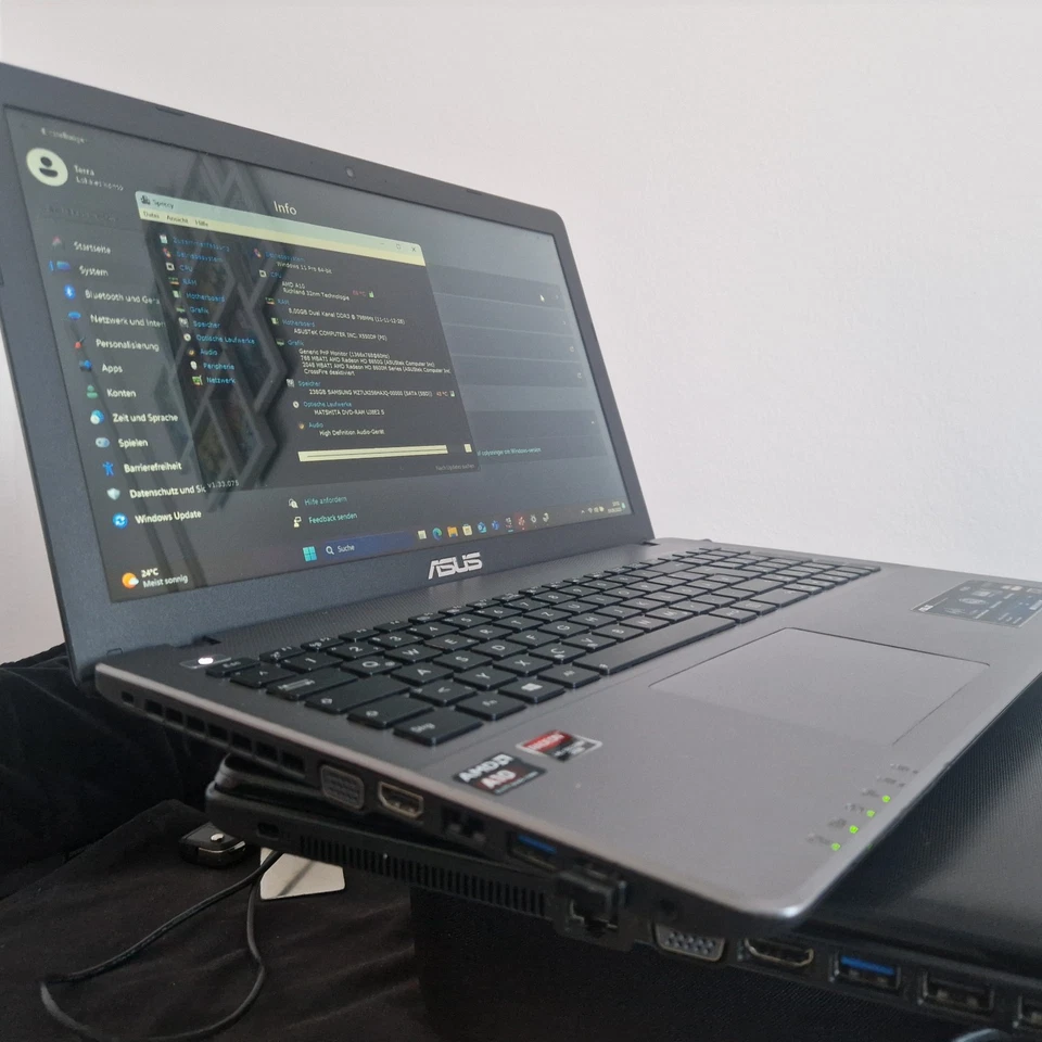 ASUS F550D Laptop AMD A10-5750m 8GB RAM 256GB SSD - Bild 4 von 4