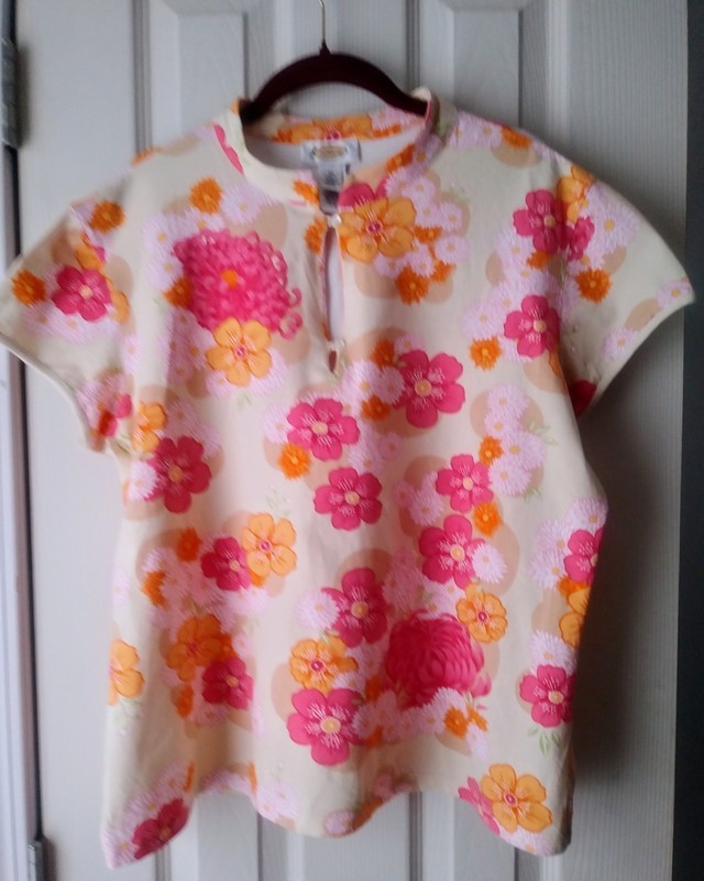 TALBOTS MULTI COLOR FLORAL TOP XLARGE