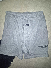 Essentials Fear of God Mens Gray Logo Sweat S...