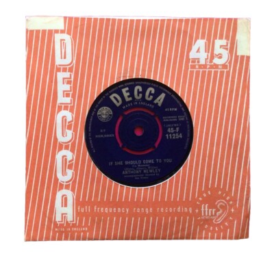 E29, If She Should Come To You Anthony Newley, 7'' Single Excellent Condition