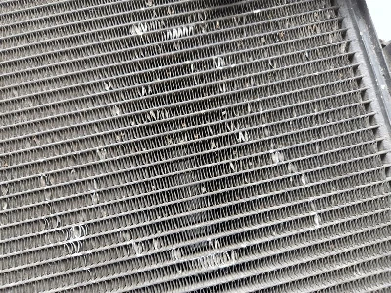 Condensador de CA SCION TC 2005-2010 OEM 8846021050 Foto 3 de 4